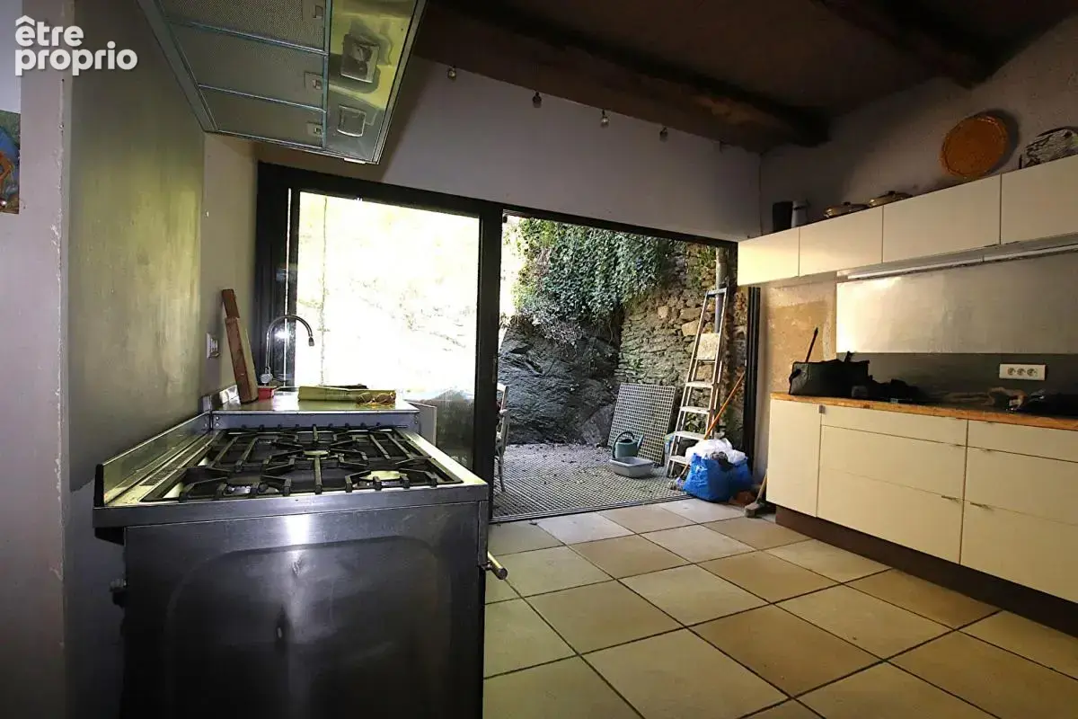 Maison de village avec vue exceptionnelle sur l'abbatiale de Conques - Gîte & fort potentiel commercial - photo 7