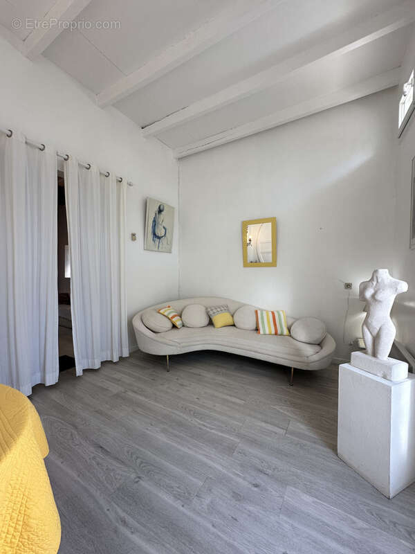 Maison à LATOUR-BAS-ELNE