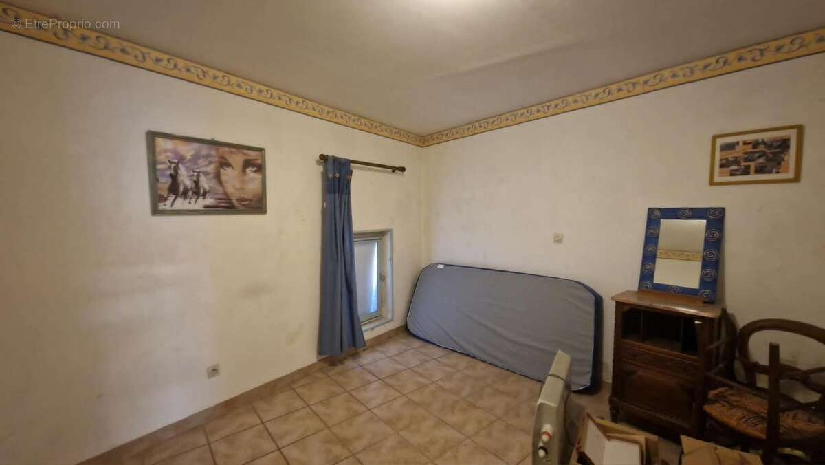 Appartement à MEZE