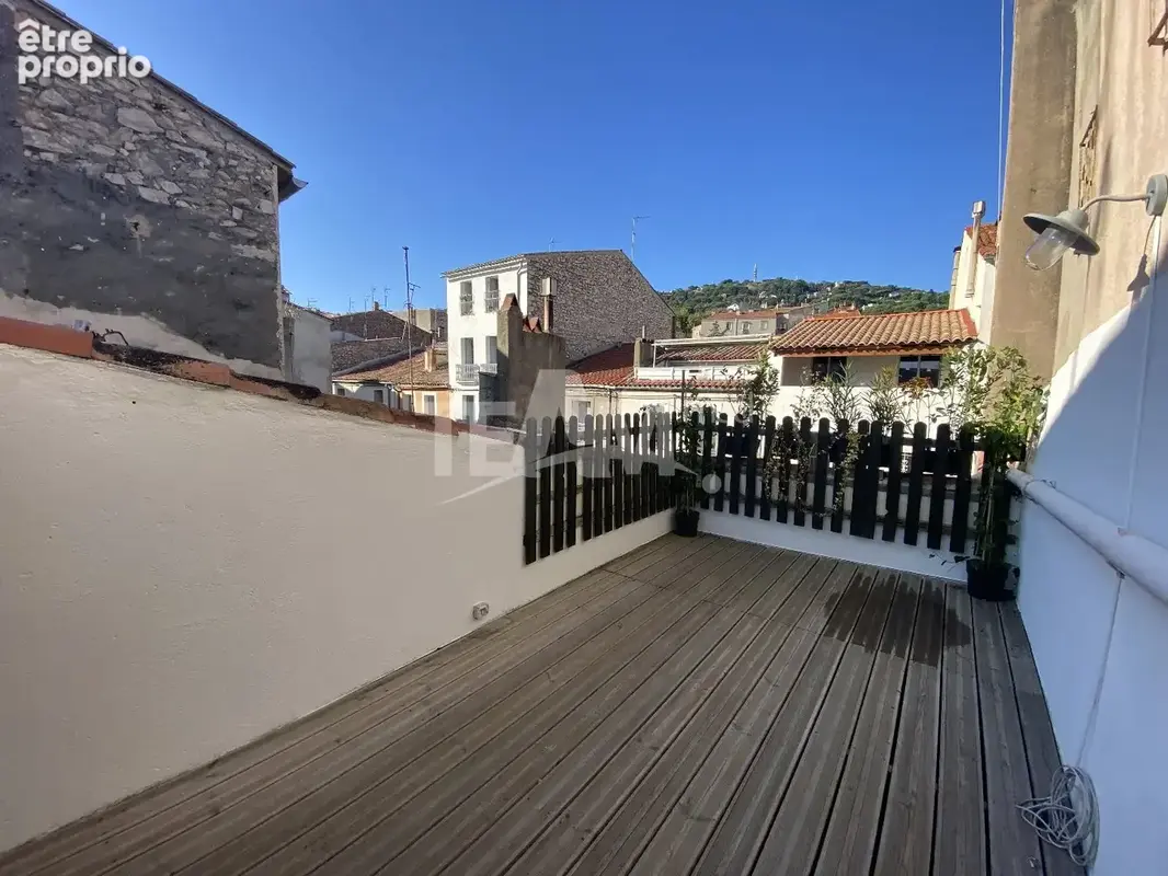 T3 terrasse et vue - photo 2