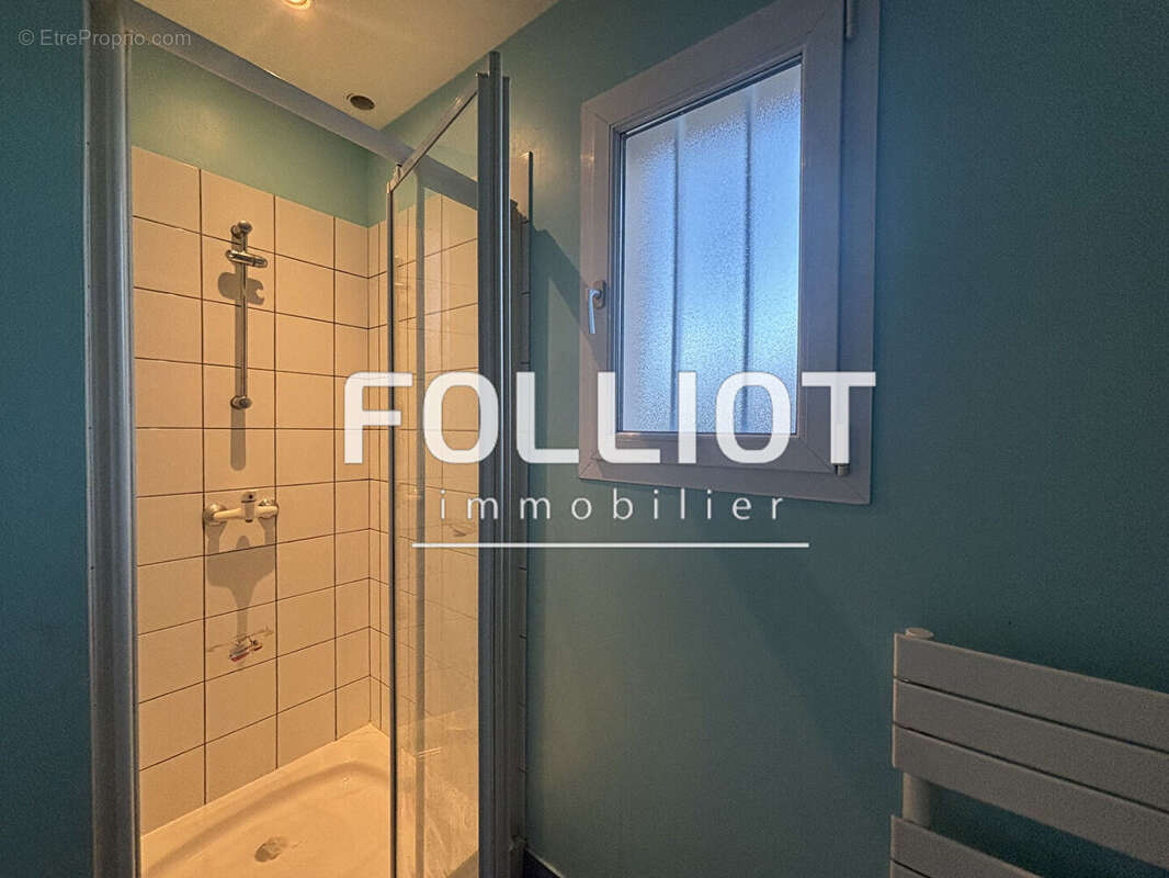 Maison à MONTMARTIN-SUR-MER