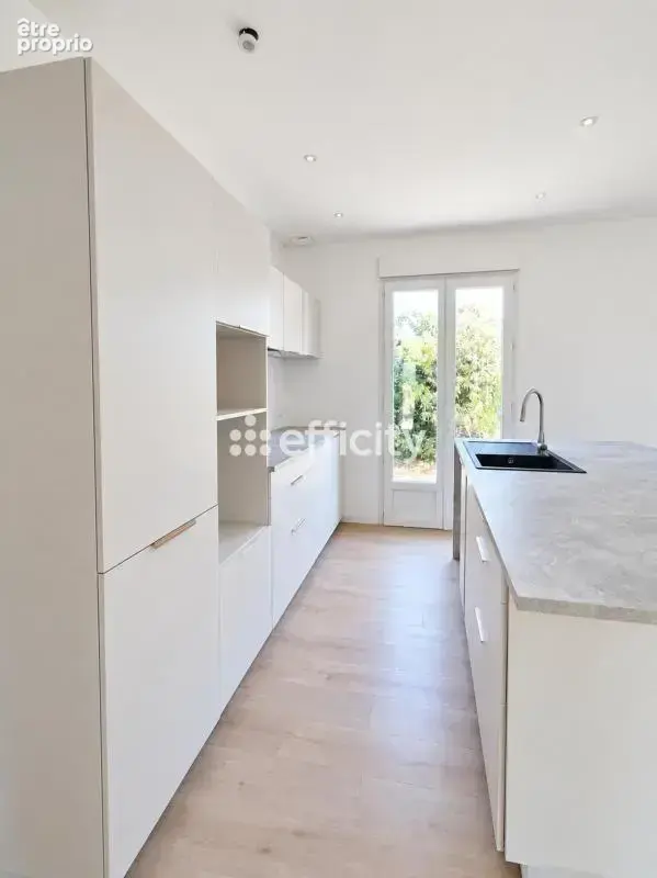 Maison 5 pièces 127 m² à vendre à Breuil-Magne (17870) - photo 4