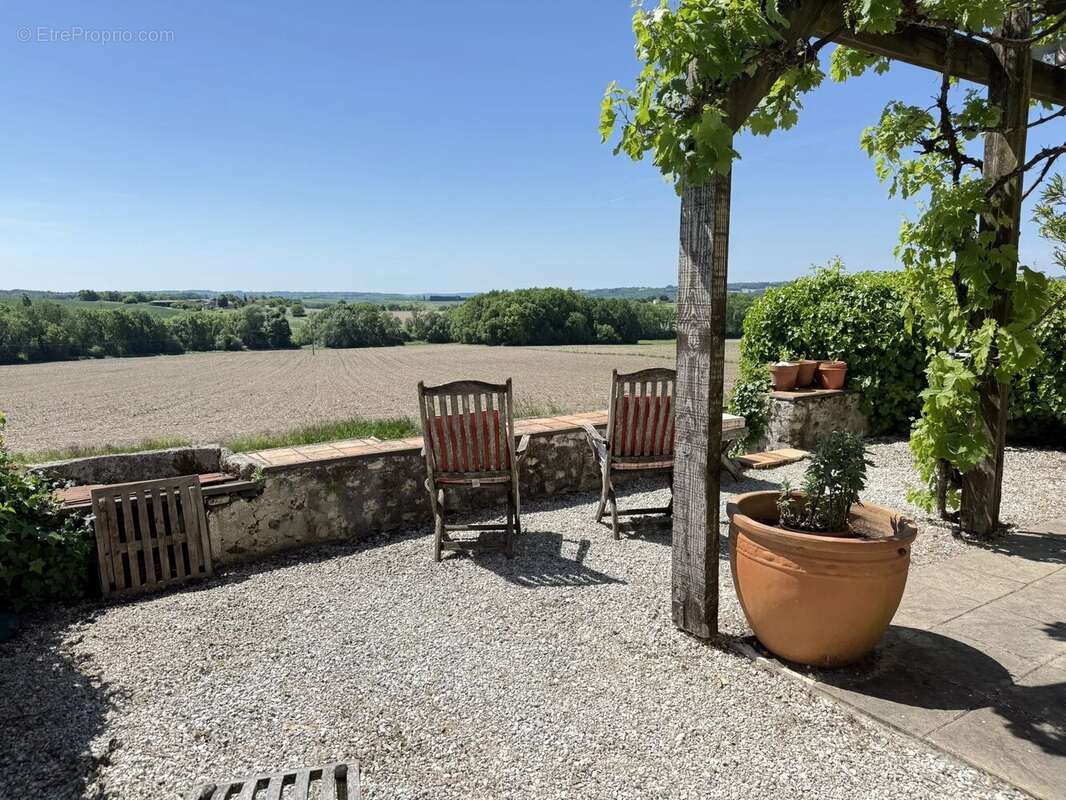 Belle maison de 3 chambres avec piscine commune - photo 13