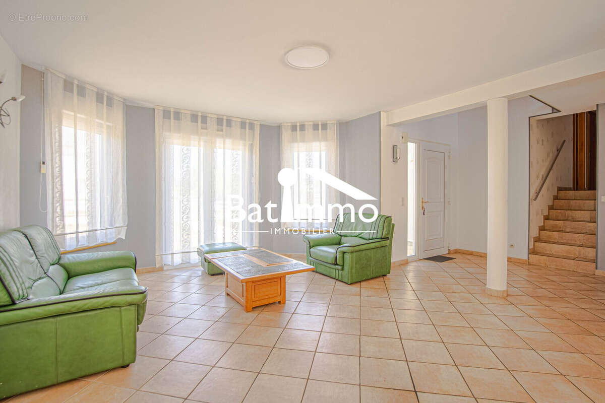 Maison 140 m² à Pournoy-La-Grasse  - photo 5