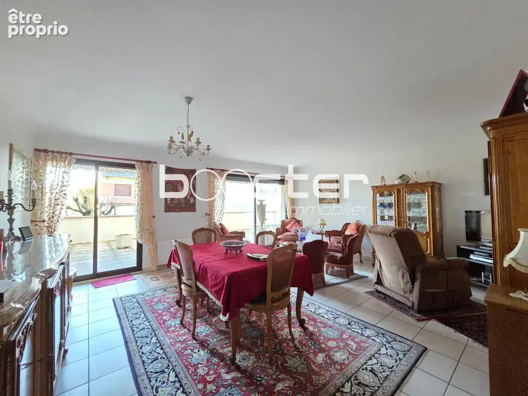 Bas Côte Pavée – Superbe 4 pièces traversant avec terrasse de 51 m², cave et parking - photo 2