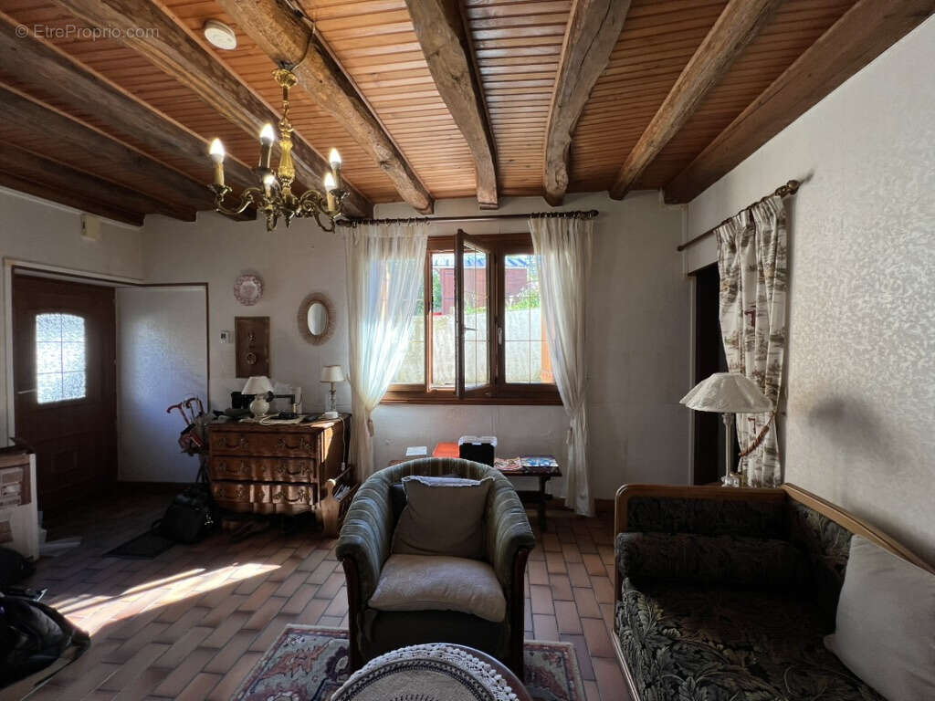 Maison à MENETREOL-SOUS-SANCERRE