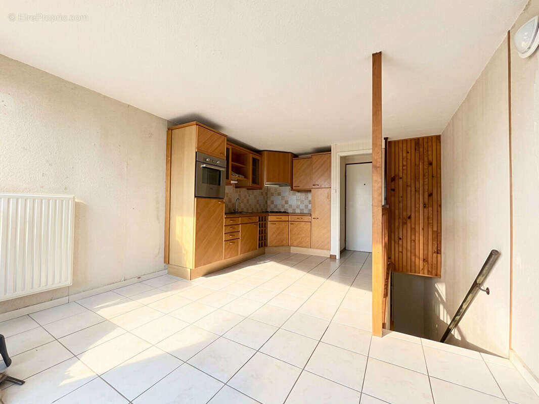 Appartement 3 pièces au Corbusier - 75 000 - photo 3