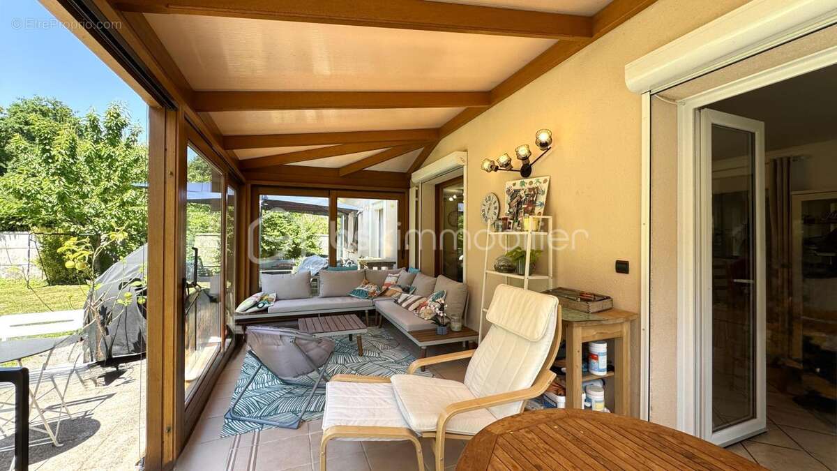 Maison à GRETZ-ARMAINVILLIERS