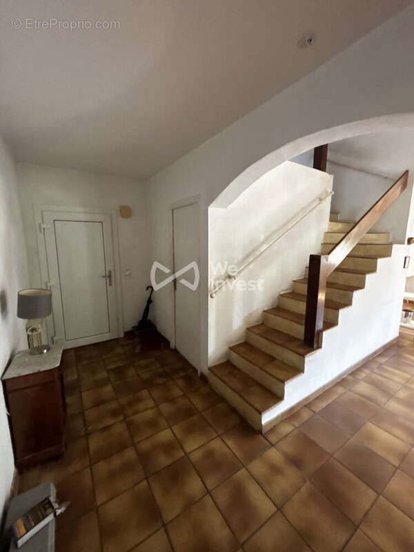 Maison 132 m² à Brignoles  - photo 7
