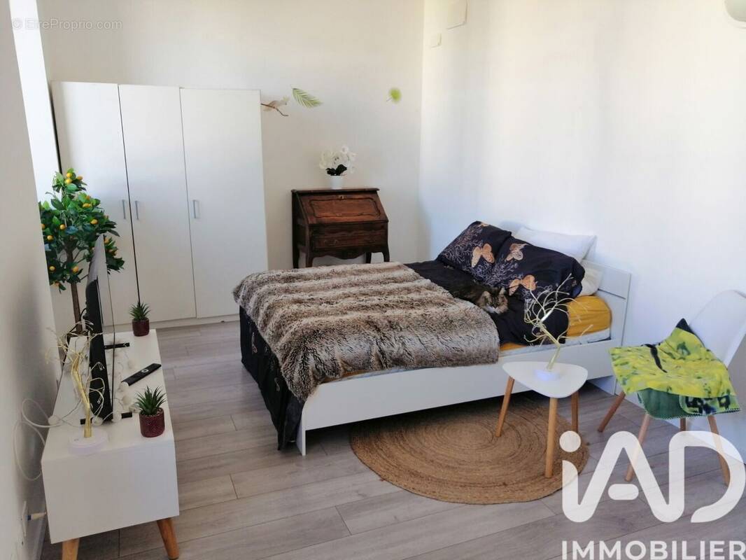 Photo 1 - Appartement à FORCALQUIER