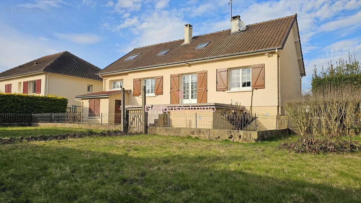 Maison à CHANGE