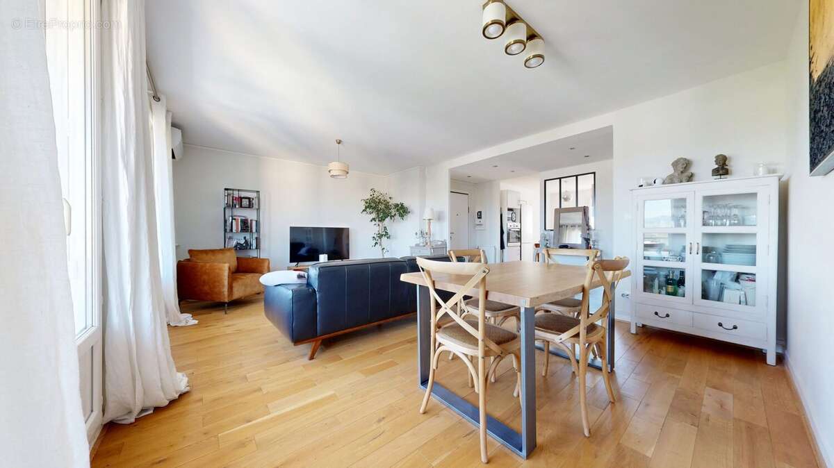 Appartement à FRANCHEVILLE