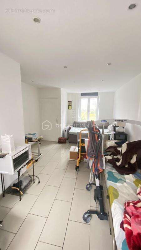 Charmante maison rénovée – 70 m² habitables, proche commodités - photo 6
