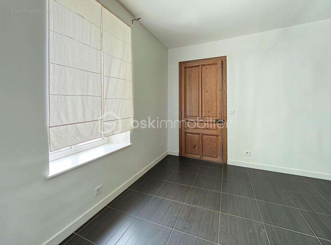 Maison renovee avec grand jardin - photo 10