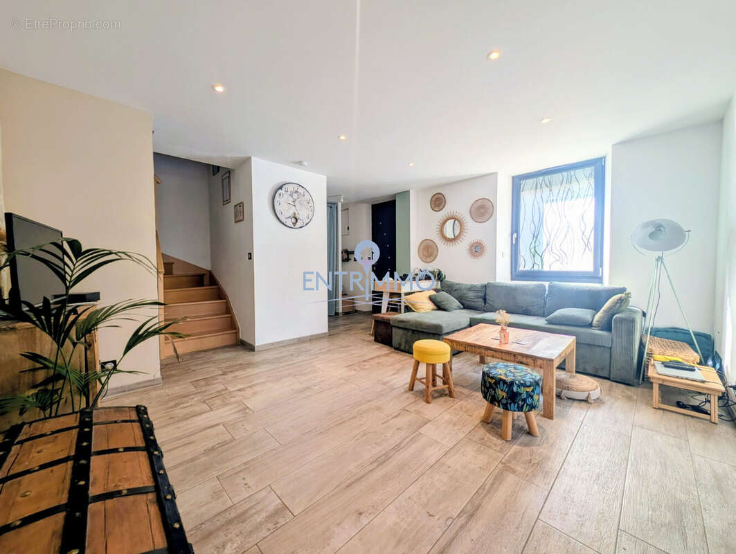 Maison à LA BIOLLE