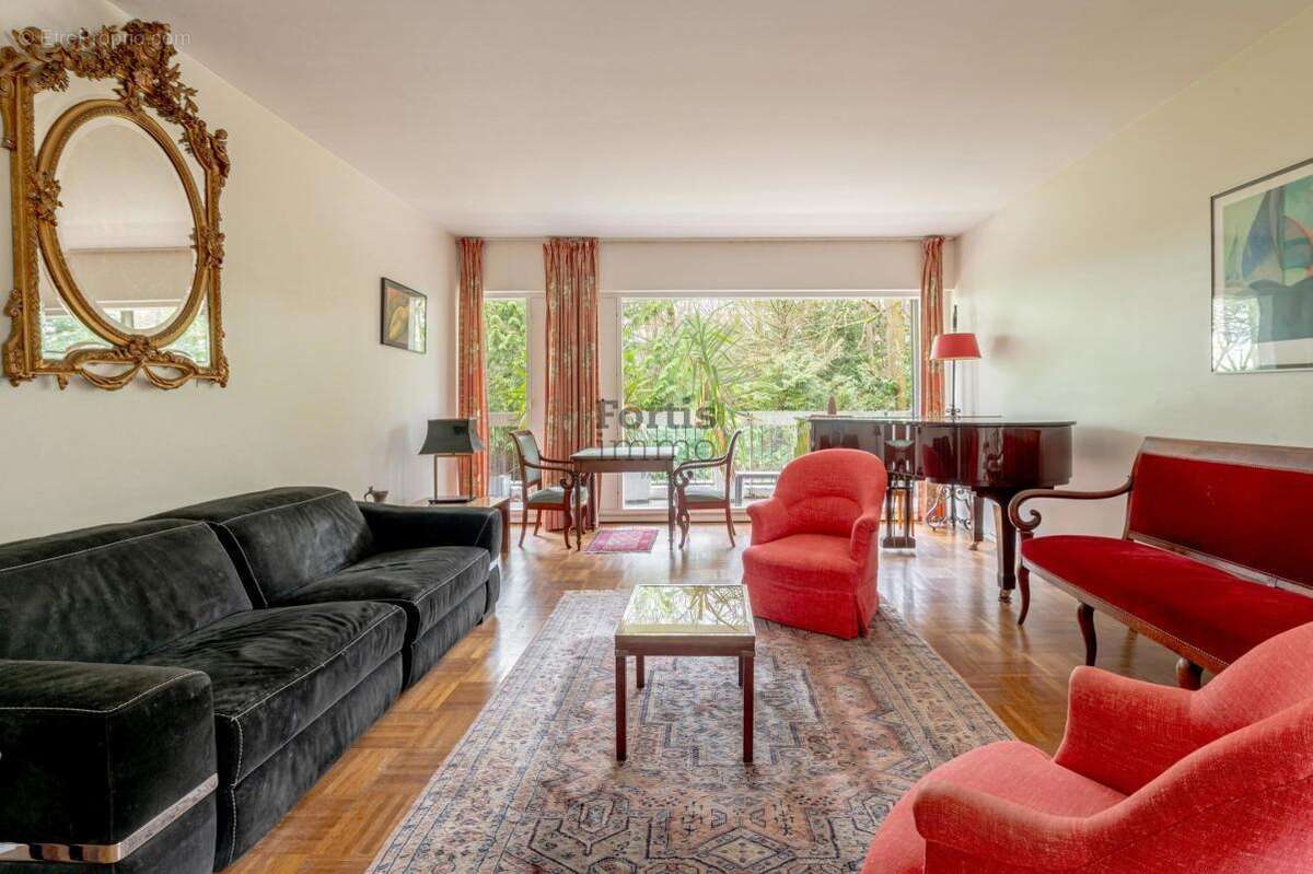 Appartement à LE CHESNAY