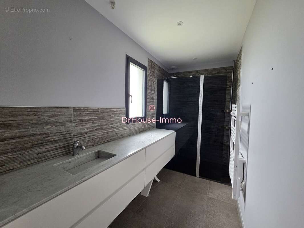 Maison 129 m² à Chatellerault  - photo 35