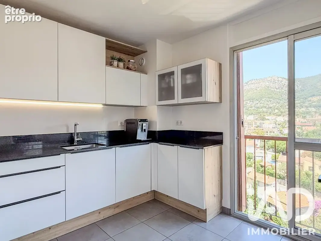 Photo 1 - Appartement à TOULON