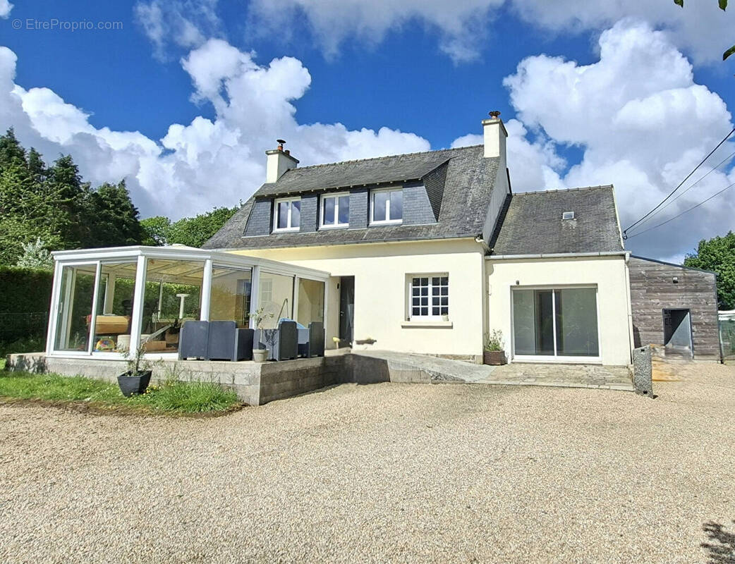 Maison à PLUFUR
