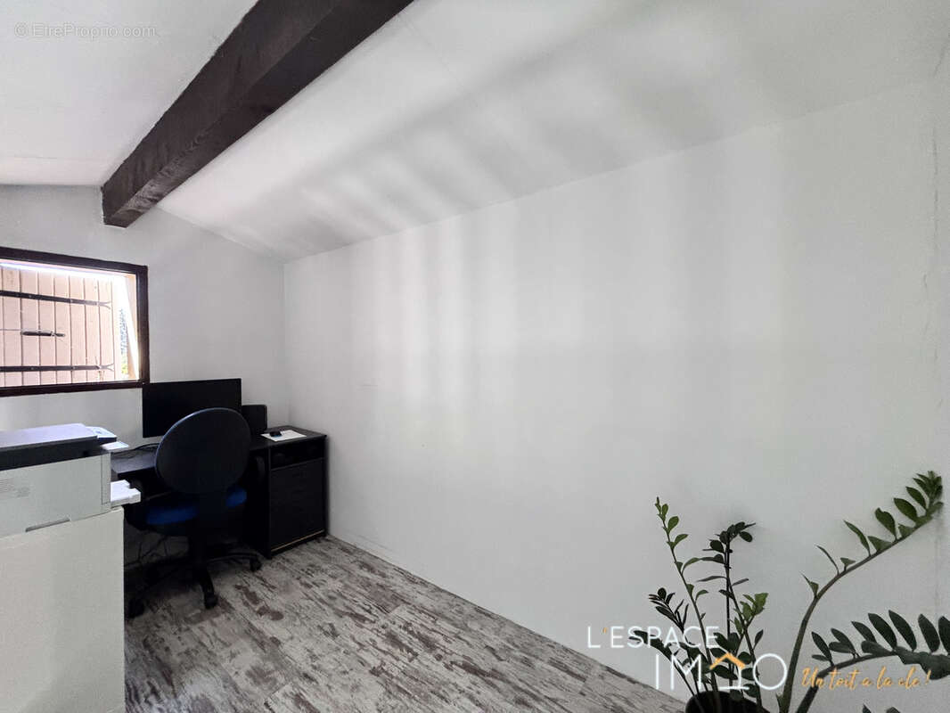 Exclusivité - Coeur du village Les Taillades - photo 14