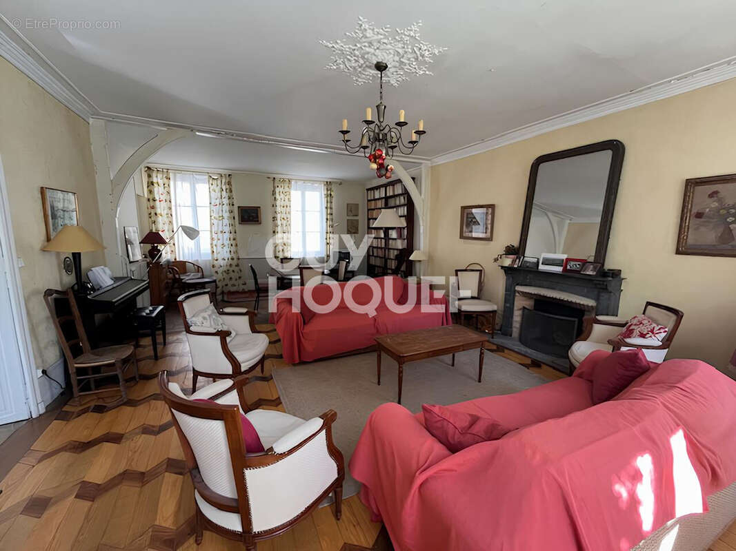 Maison à MALESHERBES