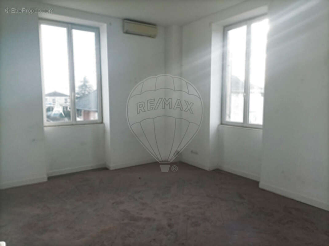 Appartement à CRECHES-SUR-SAONE