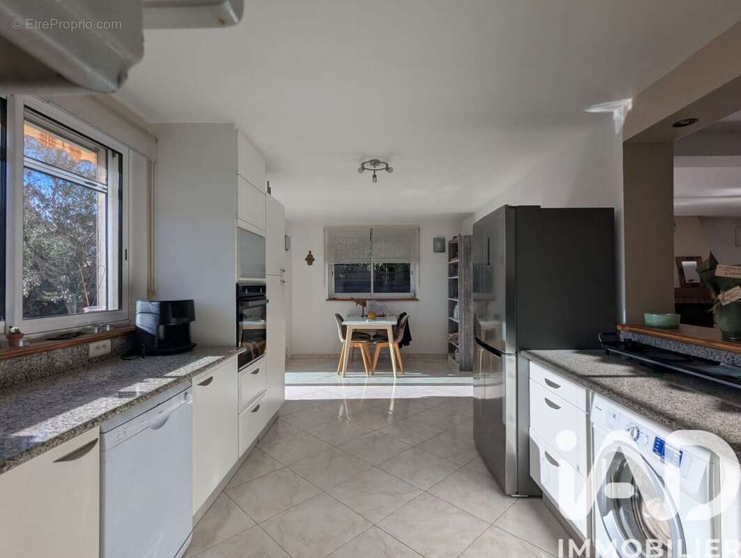 Photo 7 - Maison à FREJUS