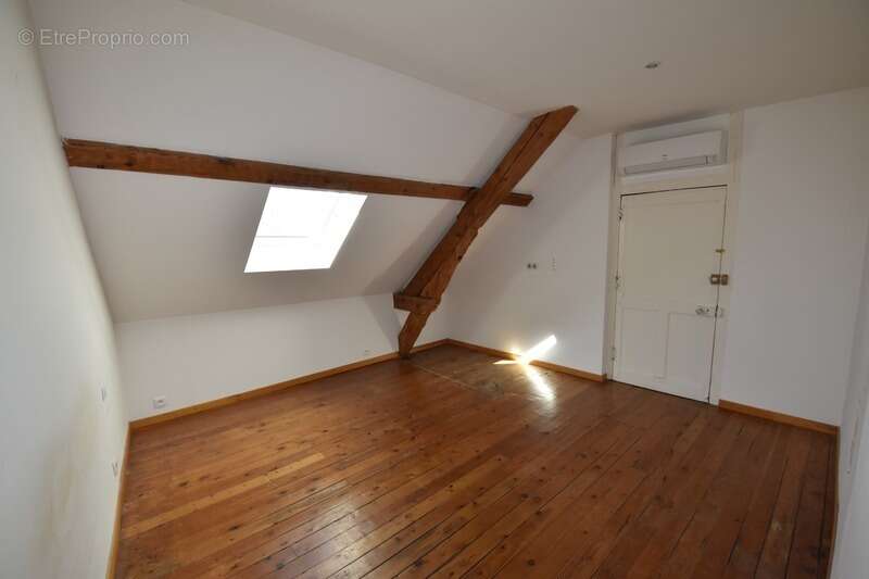 Appartement à DIGOIN