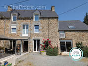 Maison à SAINT-HELEN