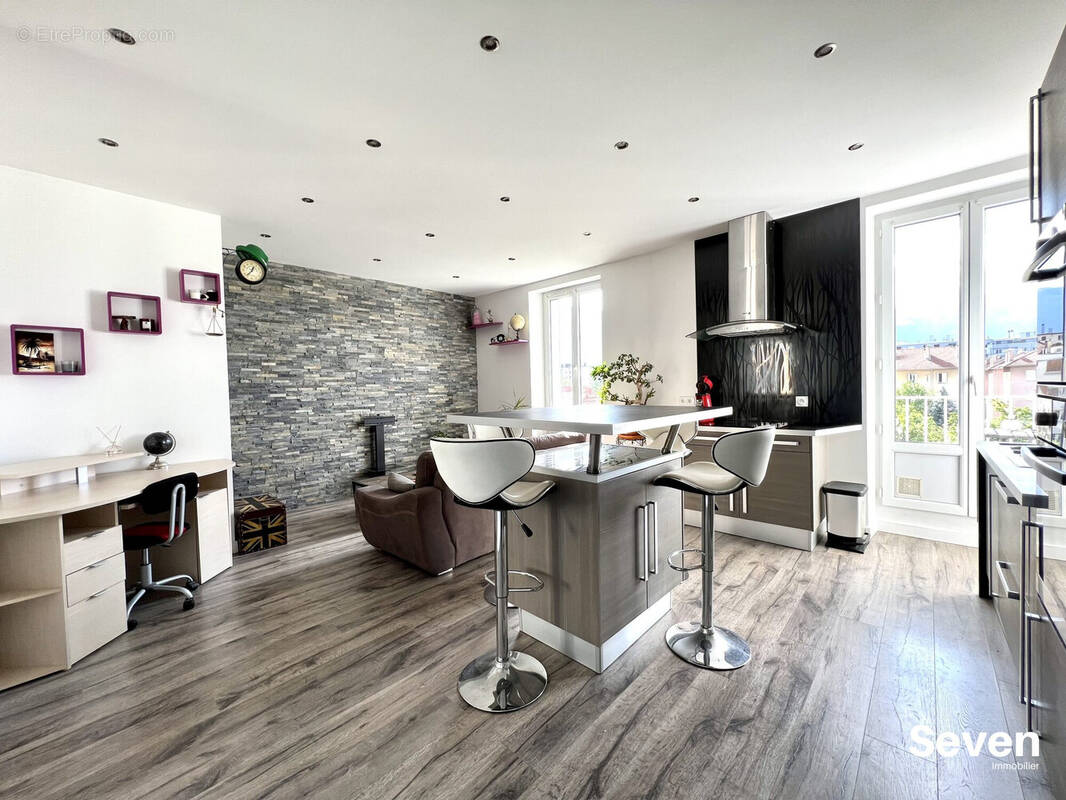 Appartement à GRENOBLE