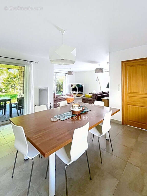Île-aux-Moines Maison d'architecte dans écrin arboré - photo 3