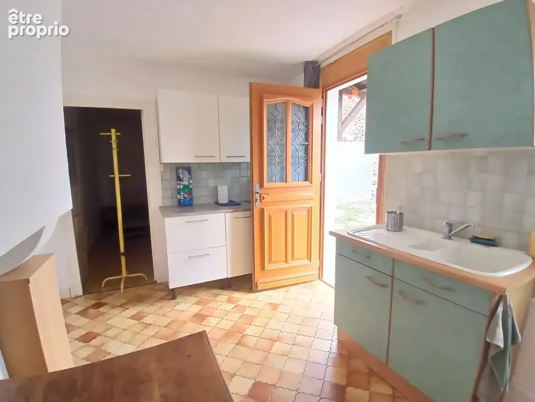 Petite maison de village avec cour et garage   Ambernac - photo 4