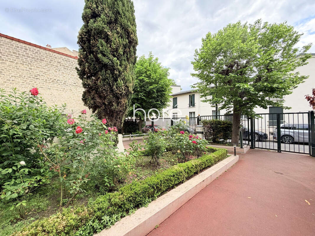 Appartement à ASNIERES-SUR-SEINE