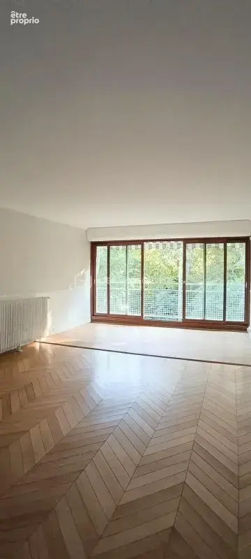 Appartement lumineux de 4 chambres avec vue sur la nature - photo 3