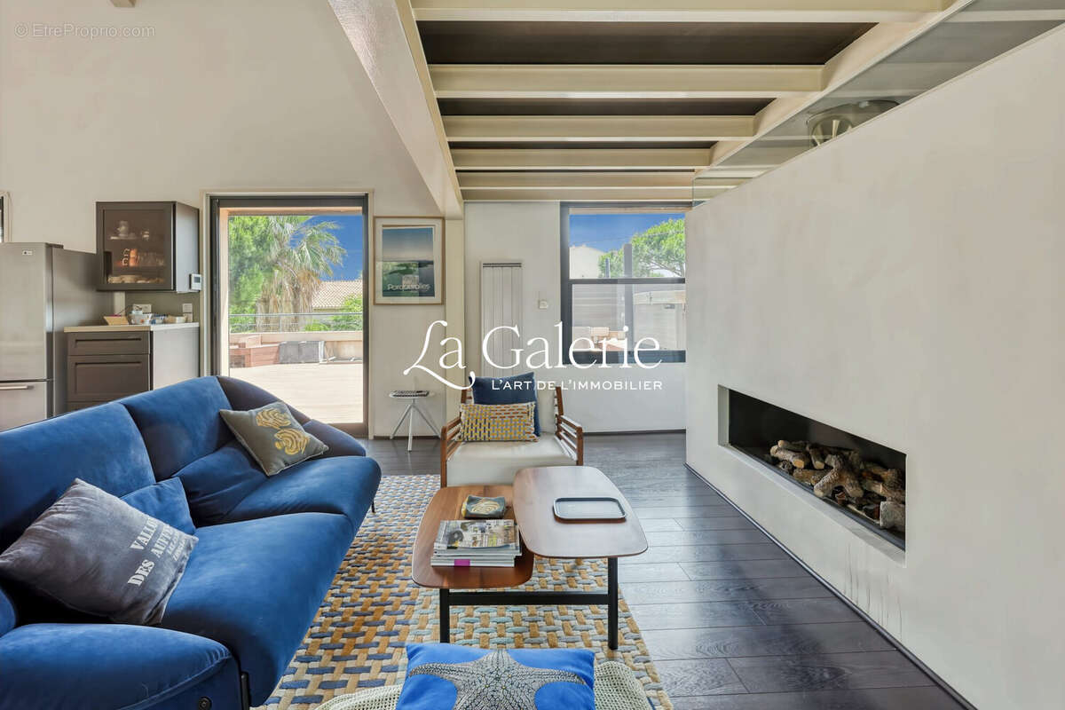 Appartement 140 m² à Hyeres  - photo 6