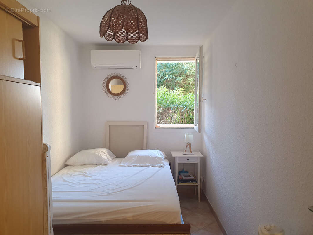 Appartement à BORMES-LES-MIMOSAS