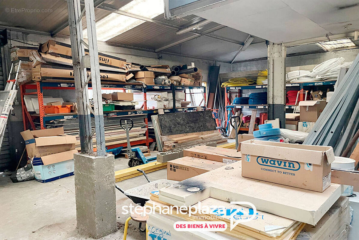 Commerce à GRAND-COURONNE