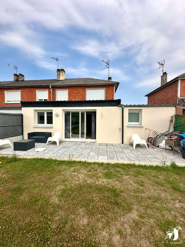 Maison à NEUVILLE-SAINT-REMY