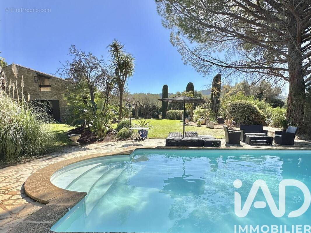 Photo 1 - Maison à SAINT-CYR-SUR-MER