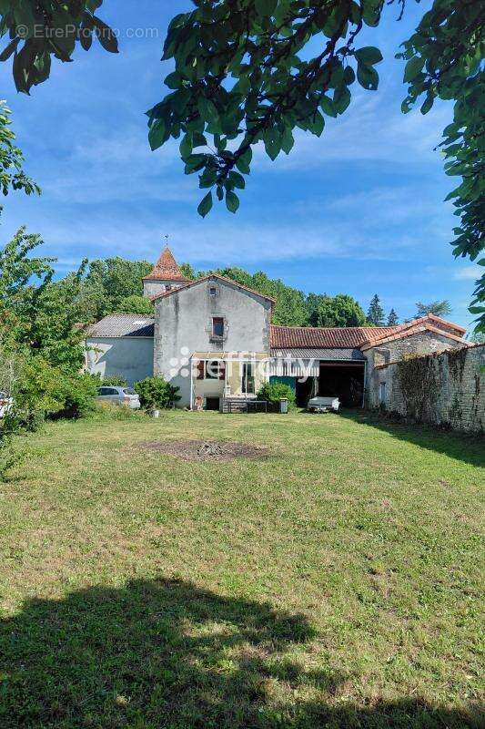 Maison à MOUTON