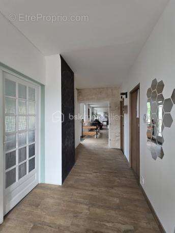 Maison à NEUILLY-SOUS-CLERMONT