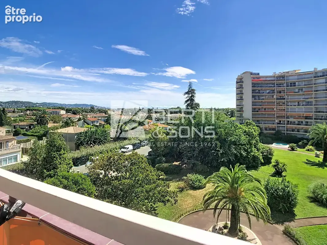 Mandelieu  - cannes marina  proche  mer et commodites 3 pieces prestations luxueuses - photo 4