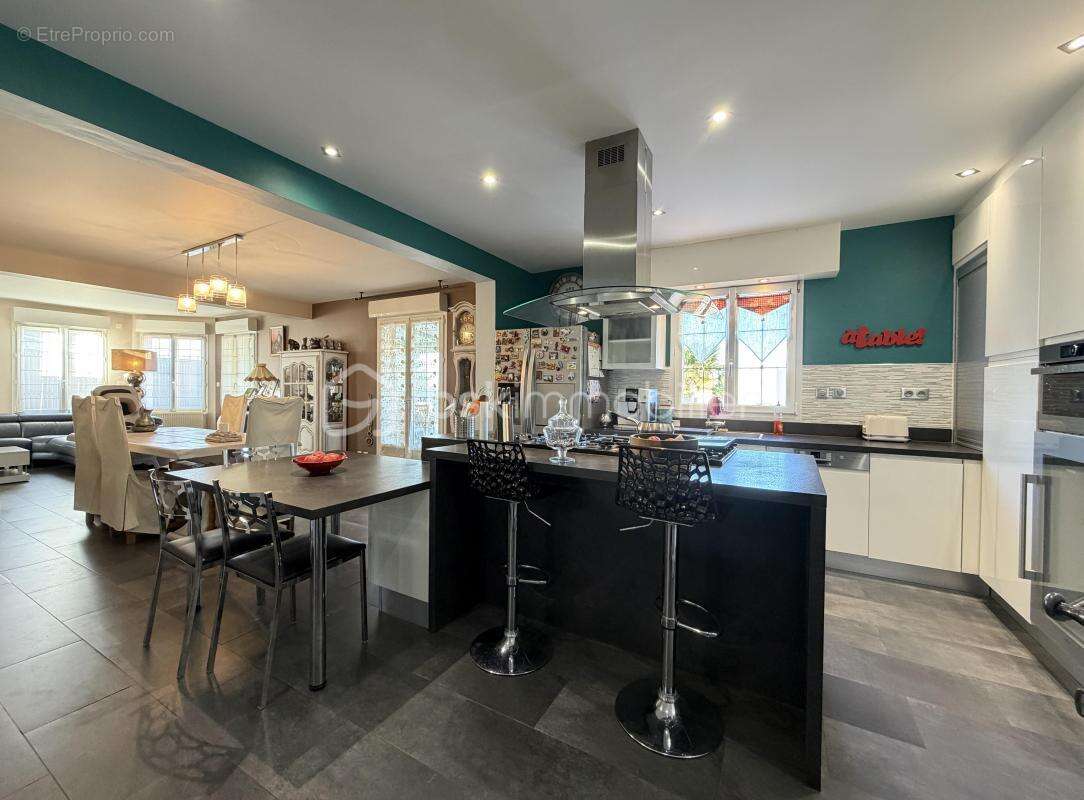 Maison à NANTEUIL-LES-MEAUX