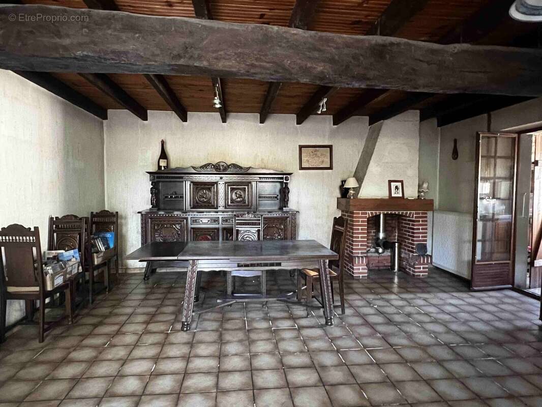 Maison 94 m² à Availles-Limouzine  - photo 5