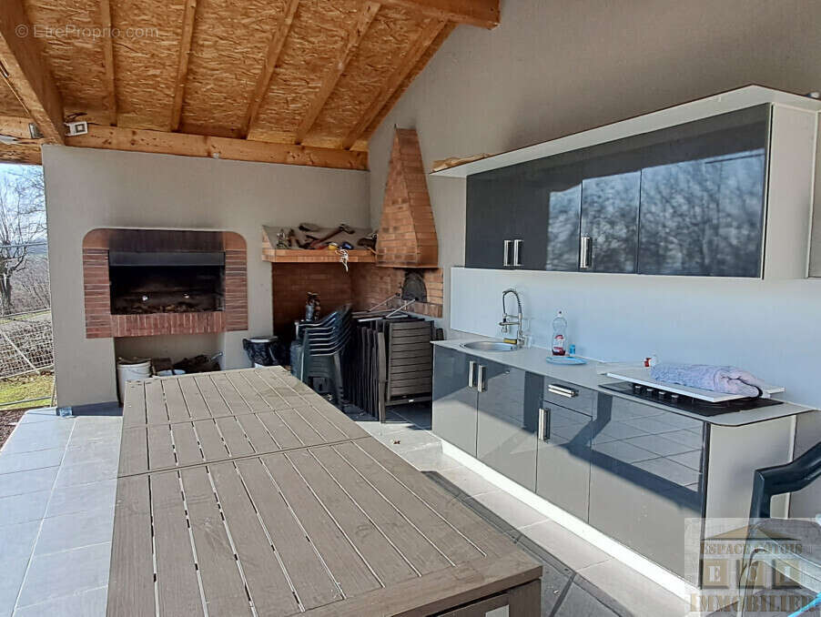 Maison à LA COTE-SAINT-ANDRE