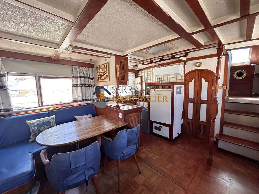 Autre à SAINT-GILLES