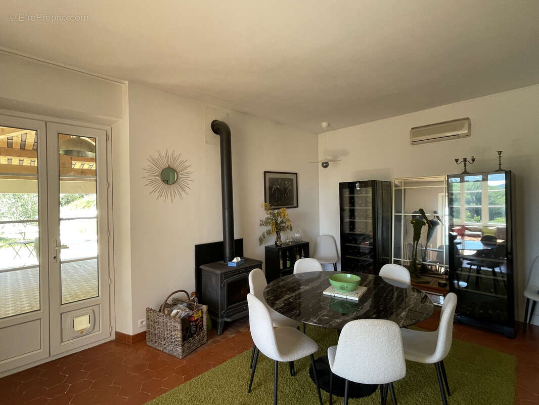 Vaison / maison de caractere / terrain 3000m2 / piscine / vue ventoux - photo 20