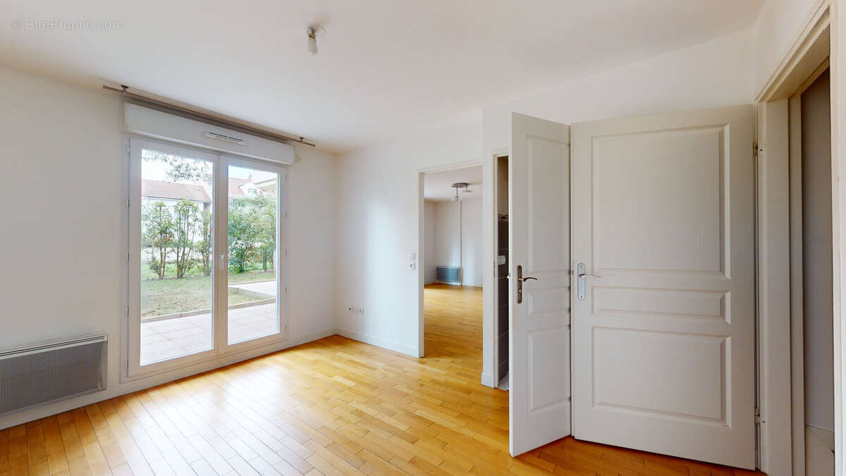 Appartement à LE PERREUX-SUR-MARNE