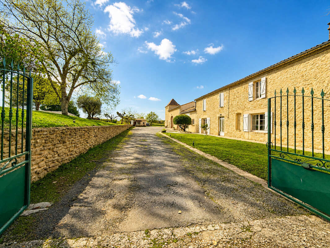 Photo 2 - Maison à MONSEGUR