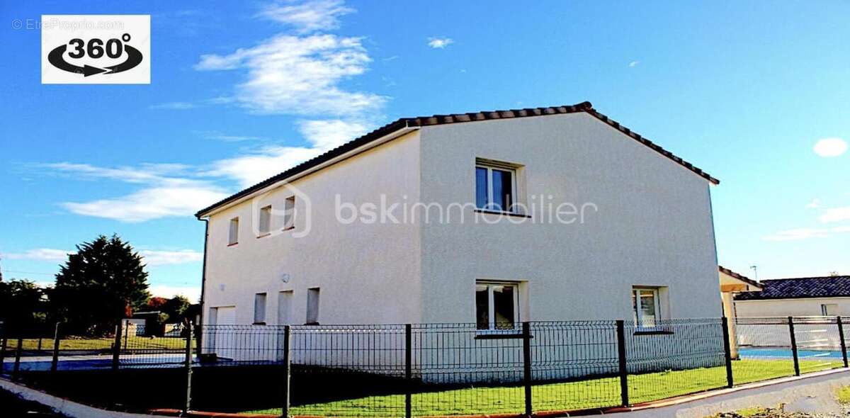 Maison à SAINT-SULPICE